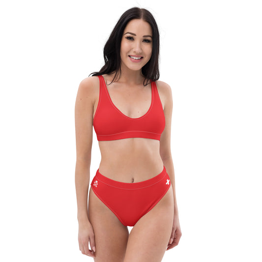 Rot-weißer Bikini mit hoher Taille